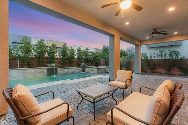 Exterior, Pool, Recessed Lighting