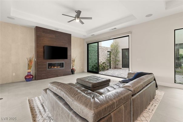 Fireplace, Interior, Living room, Recessed Lighting