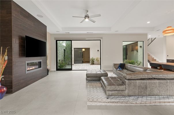 Fireplace, Interior, Living room, Recessed Lighting