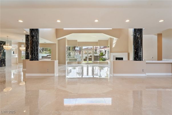 Empty room, Fireplace, Interior, Pendant Lights, Recessed Lighting