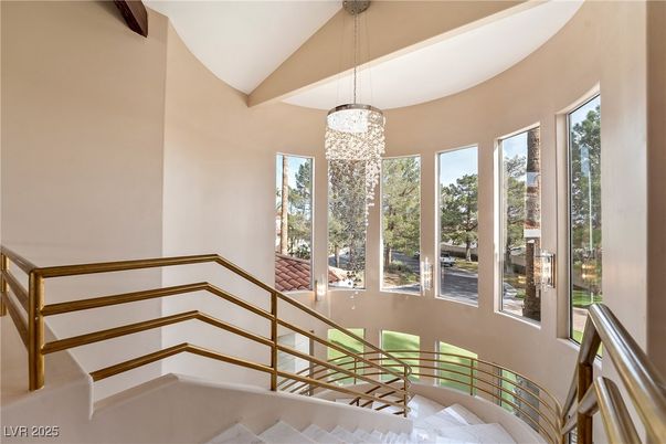 Chandelier, Interior