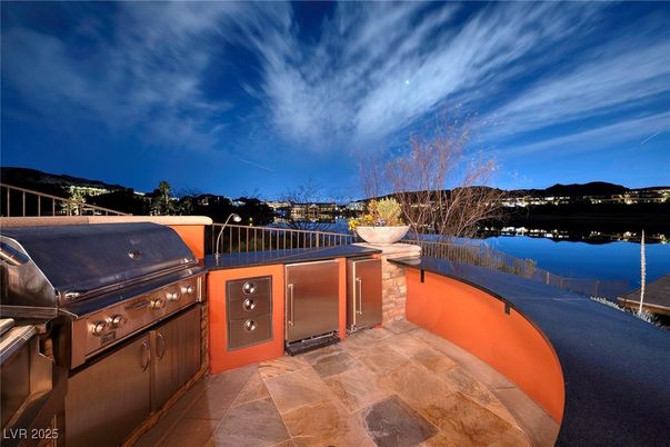 Exterior, Water