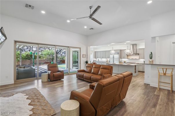Interior, Kitchen, Living room, Pendant Lights, Recessed Lighting, Wood Texture Flooring