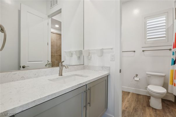 Bathroom, Interior, Wood Texture Flooring