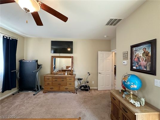 Home Office, Interior