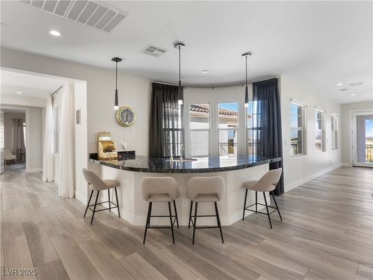 Interior, Pendant Lights, Recessed Lighting, Wood Texture Flooring