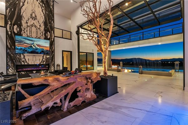 Dining room, Interior, Marble, Recessed Lighting, Water