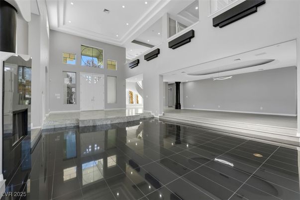 Interior, Recessed Lighting