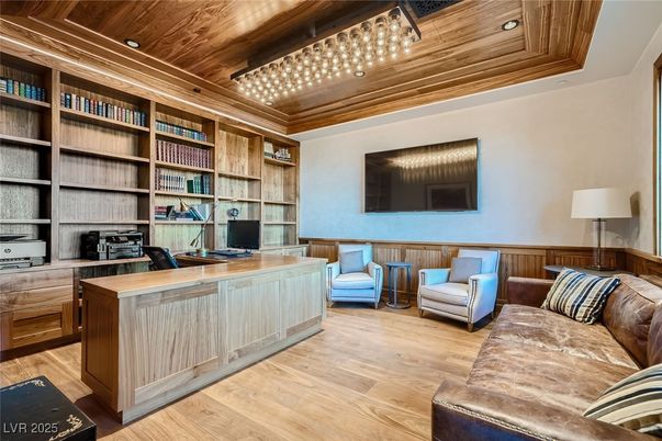 Home Office, Interior, Recessed Lighting, Wooden Ceilings, Wood Texture Flooring