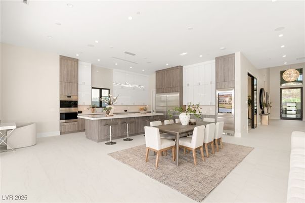 Dining room, Interior, Kitchen, Marble, Pendant Lights, Recessed Lighting, Stainless Steel Appliances