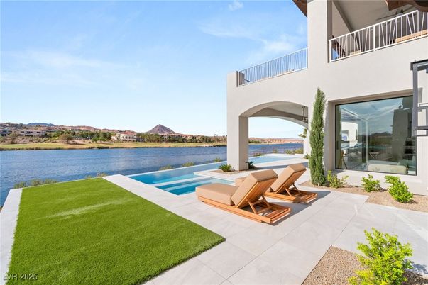 Exterior, Lake, Pool