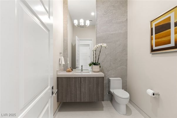 Bathroom, Interior, Marble Walls, Recessed Lighting