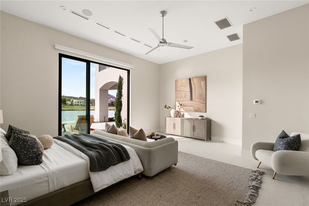 Bedroom, Interior, Recessed Lighting, Water