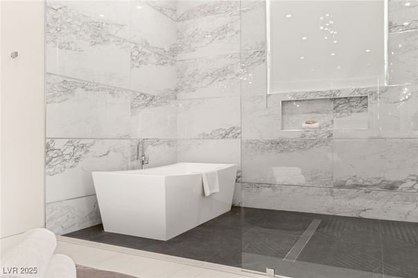 Bathroom, Free Standing Baths, Interior, Marble Walls, Recessed Lighting