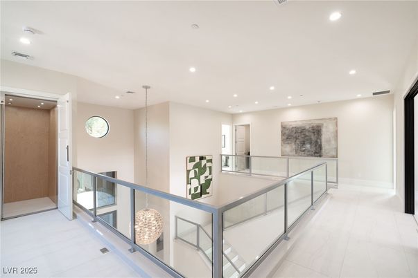 Interior, Recessed Lighting