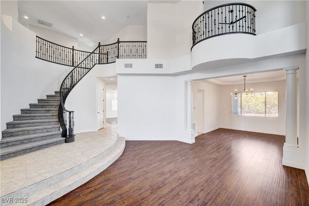 Chandelier, Interior, Recessed Lighting, Wood Texture Flooring