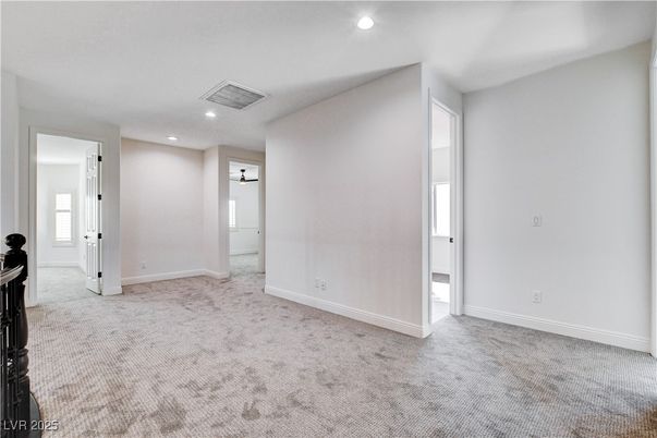 Empty room, Interior, Recessed Lighting
