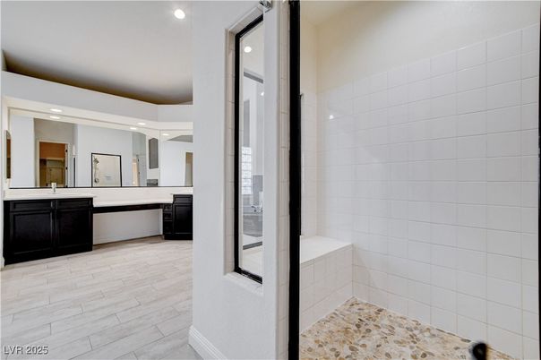 Bathroom, Interior, Recessed Lighting, Wood Texture Flooring