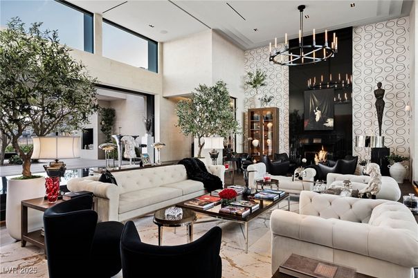 Chandelier, Fireplace, Interior, Living room, Pendant Lights, Recessed Lighting
