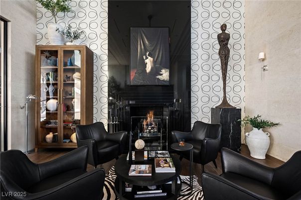 Fireplace, Interior, Living room