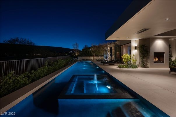 Exterior, Fireplace, Pool