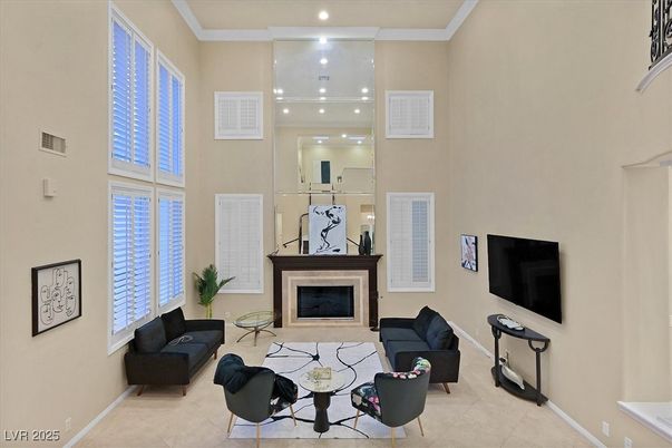Fireplace, Interior, Living room, Recessed Lighting