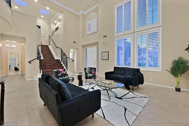Interior, Living room, Pendant Lights, Recessed Lighting