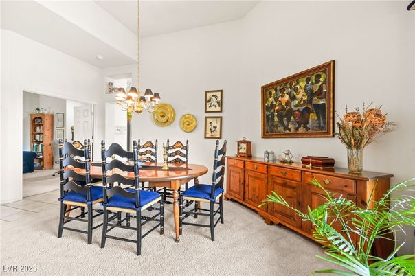 Chandelier, Dining room, Interior