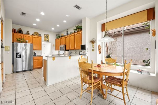 Dining room, Interior, Kitchen, Pendant Lights, Recessed Lighting