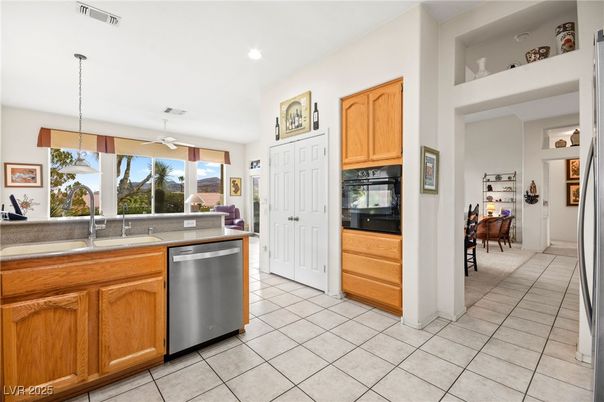 Interior, Kitchen, Pendant Lights, Recessed Lighting