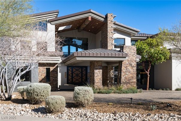 Exterior, Facade, Brick Facade, Modern