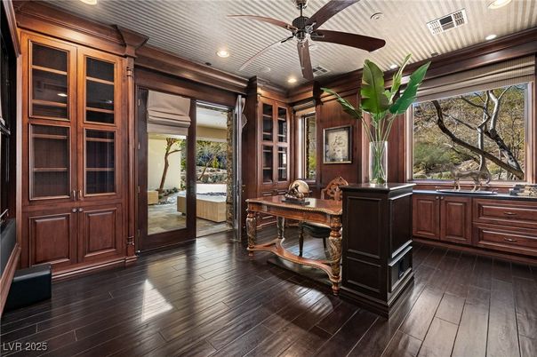 Home Office, Interior, Recessed Lighting, Wood Texture Flooring