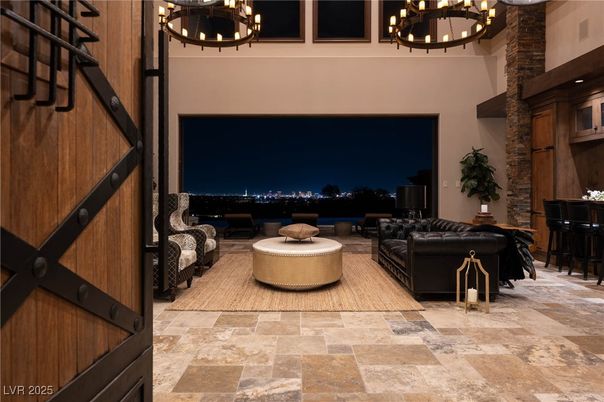 Chandelier, Interior, Living room