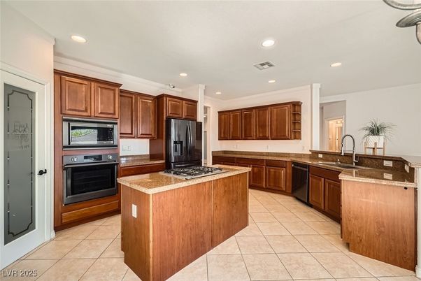 Interior, Kitchen, Recessed Lighting