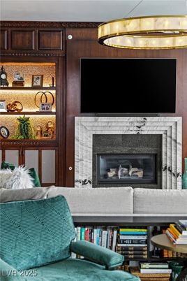 Fireplace, Interior