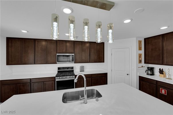 Interior, Kitchen, Pendant Lights, Recessed Lighting