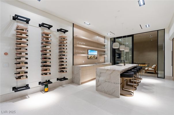 Interior, Pendant Lights, Recessed Lighting, Wine Storage