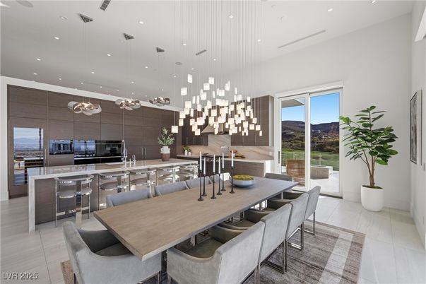 Dining room, Interior, Kitchen, Pendant Lights, Recessed Lighting, Stainless Steel Appliances