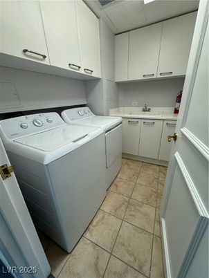 Interior, Washer