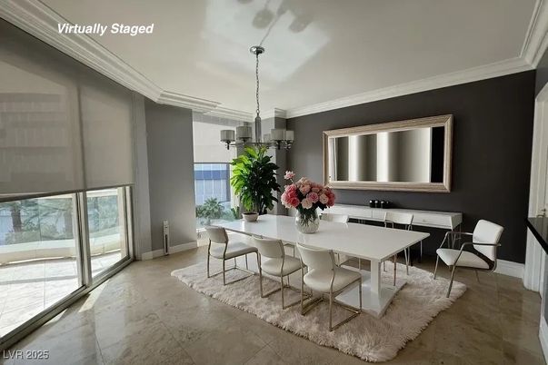 Chandelier, Dining room, Interior, Pendant Lights