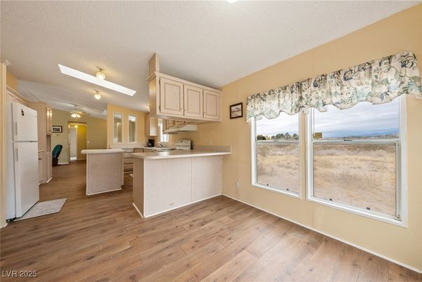 Dining room, Interior, Kitchen, Water, Wood Texture Flooring