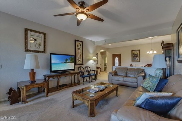 Dining room, Interior, Living room, Pendant Lights, Recessed Lighting