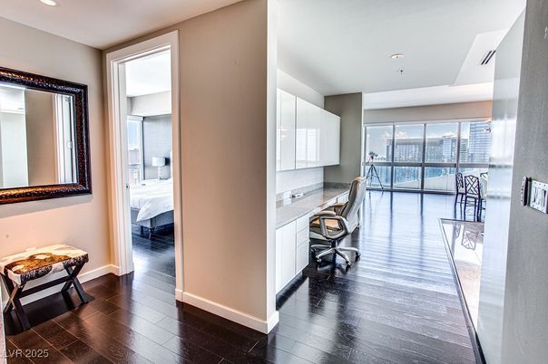 Bedroom, Home Office, Interior, Recessed Lighting, Wood Texture Flooring