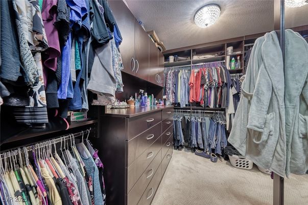 Interior, Walk-in Closets