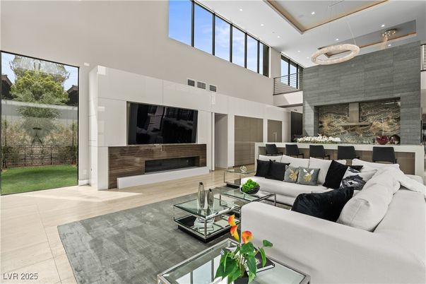 Dining room, Fireplace, Interior, Living room, Pendant Lights, Recessed Lighting