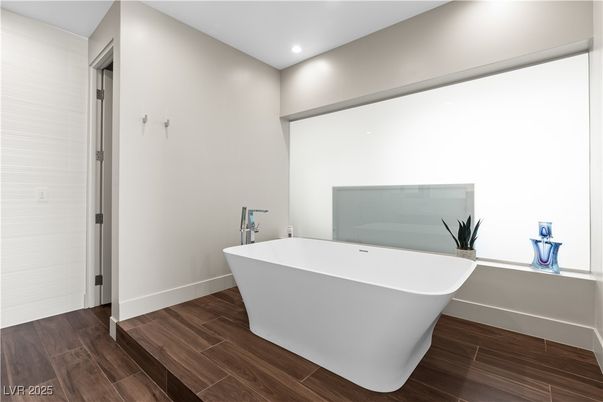 Bathroom, Free Standing Baths, Interior, Recessed Lighting, Wood Texture Flooring