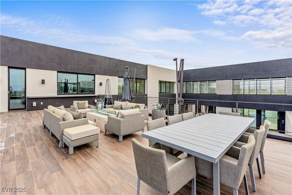 Exterior, Wood Texture Flooring