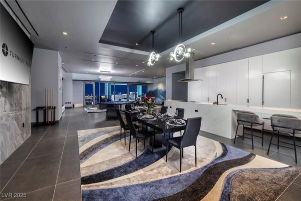 Dining room, Interior, Pendant Lights, Recessed Lighting
