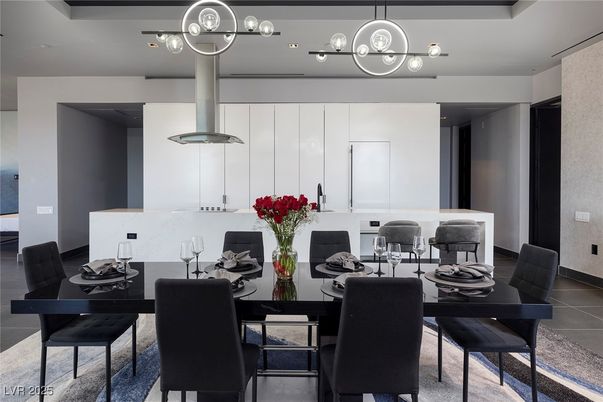 Dining room, Interior, Pendant Lights