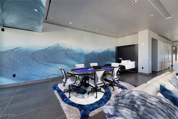 Dining room, Interior, Recessed Lighting